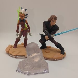 Star Wars Disney Infinity Action Figures Anakin Skywalker Ashoka Tano Playset